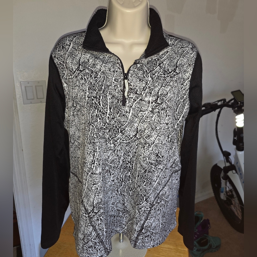 Textured Quarter-Zip Pullover